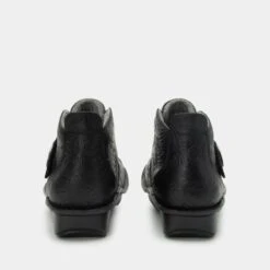 Caiti Night N Gale Boot -Shoes Shop CAT 8101 S3 246dd7e9 67f6 4b43 910c 1c50471db514