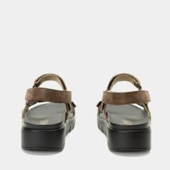 Henna They Call Me Mellow Taupe Sandal -Shoes Shop HEN 6141 S3