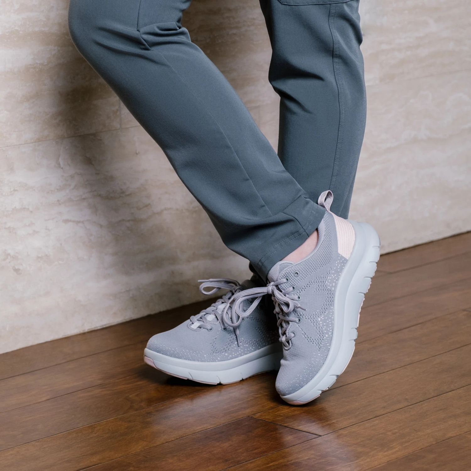 Roll On Sunset Snow Shoe 2 Roll On Sunset Snow Shoe - Image 2