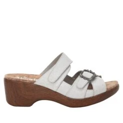 Sierra Delicut White Sandal -Shoes Shop SIE 7408 S2