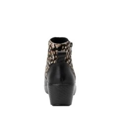 Serina Tundra Boot -Shoes Shop SRI 7605 S3